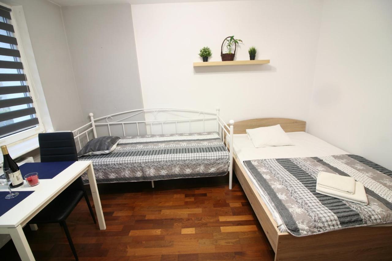 Apartamenty Varsovie Twarda City Εξωτερικό φωτογραφία